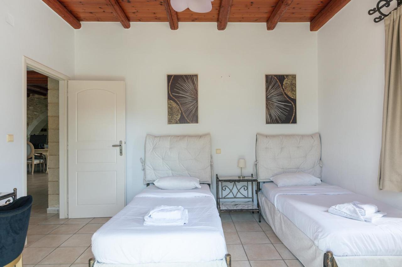 Villa Pinelopi Asprouliánoi المظهر الخارجي الصورة