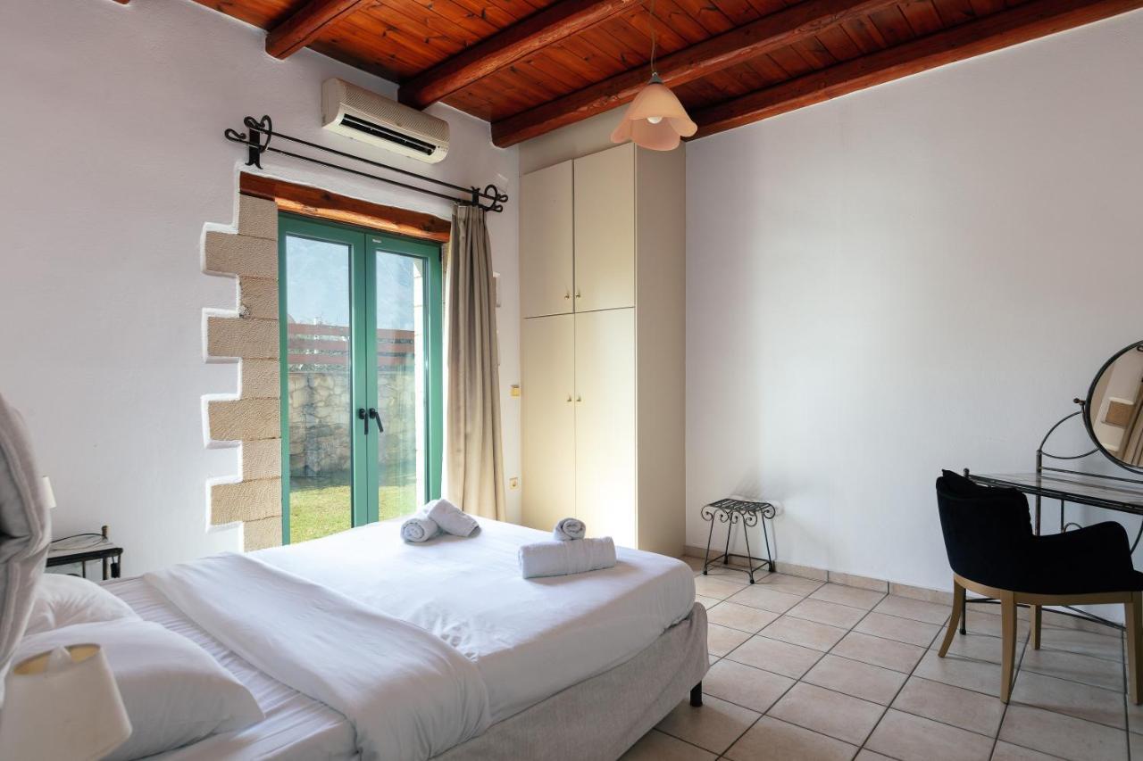 Villa Pinelopi Asprouliánoi المظهر الخارجي الصورة